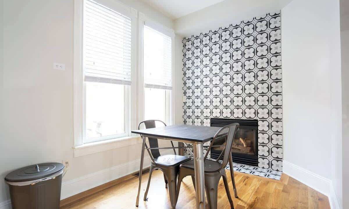 Photo of Livingroom in Five Points