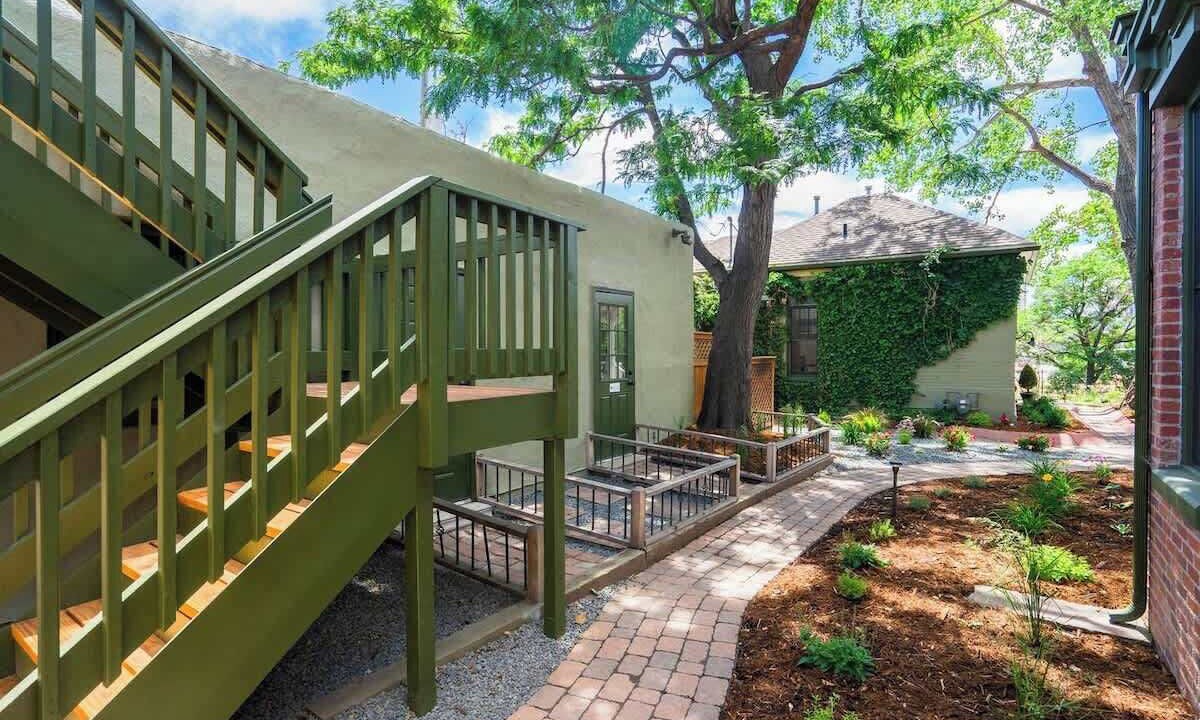 Photo of Outdoor in Five Points