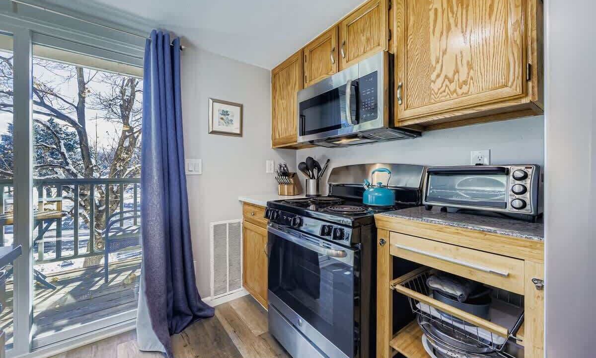 Photo of Kitchen in West Westminster