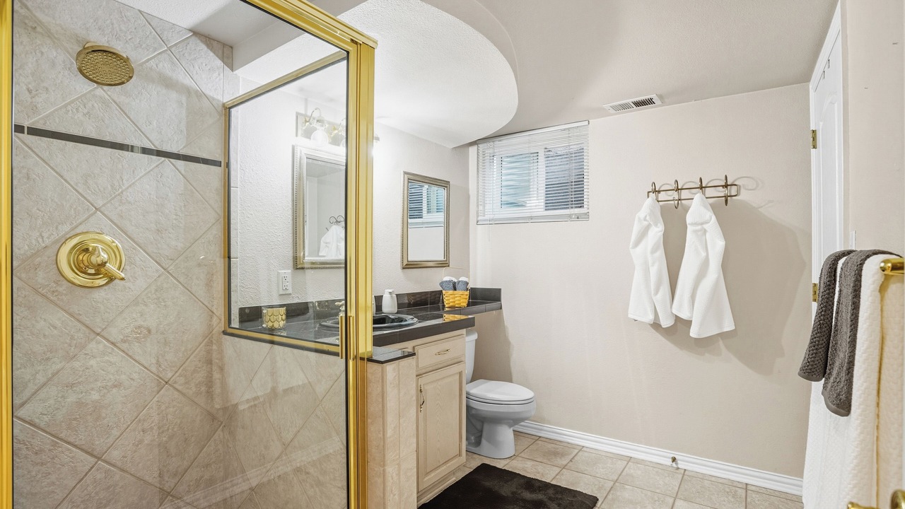 Photo of Bathroom in Lakewood