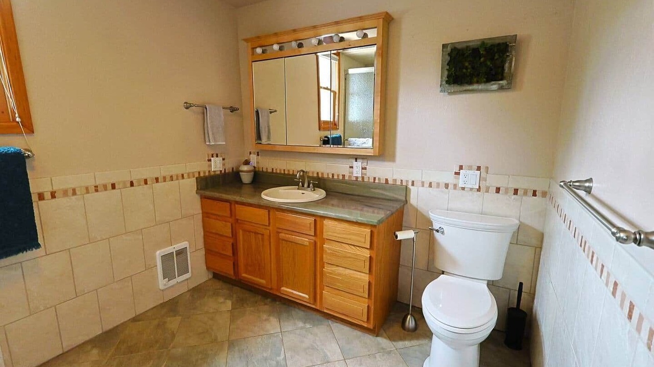 Photo of Bathroom in Skyway