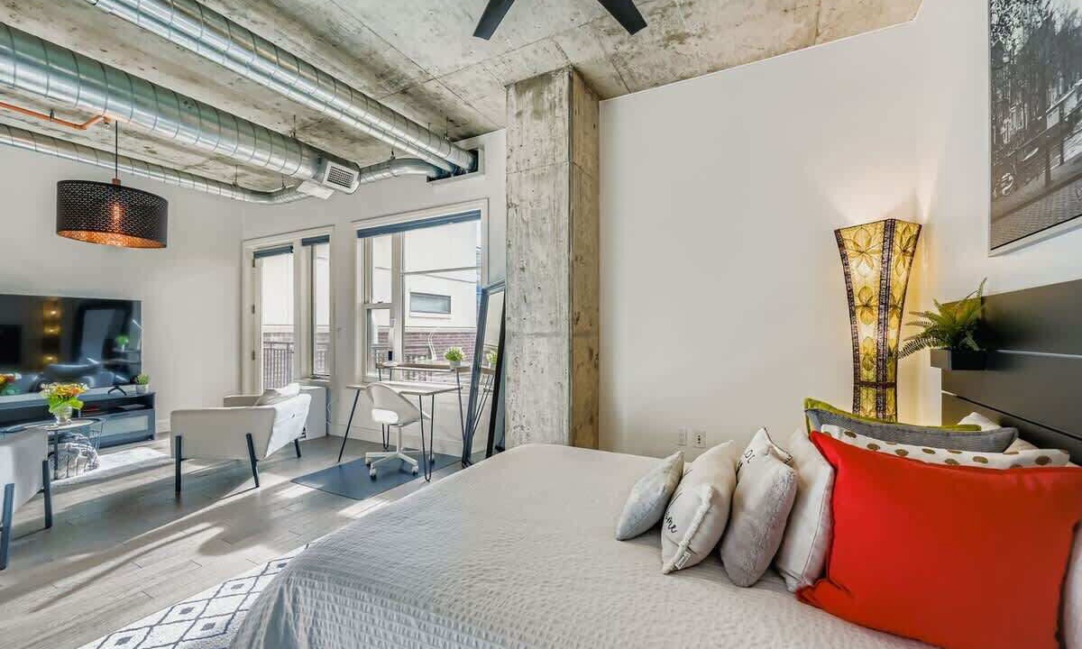 Photo of Bedroom in Central Boulder