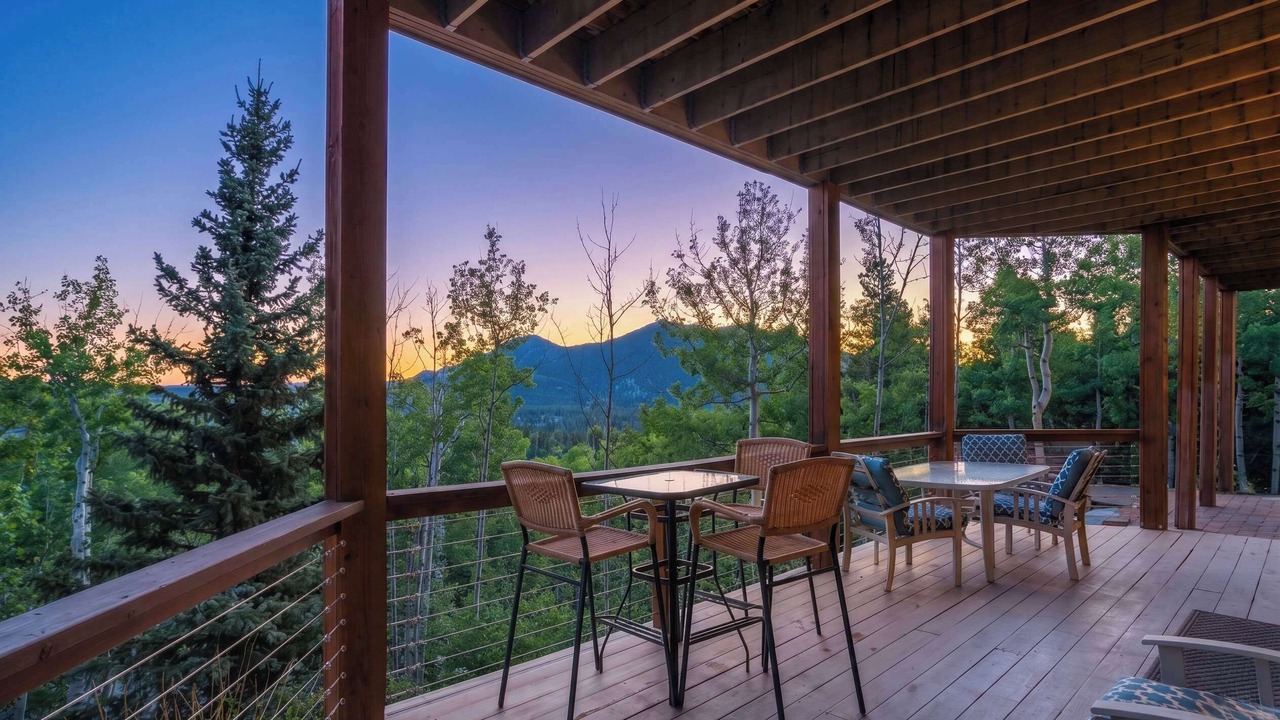 Photo of Outdoor in Black Hawk