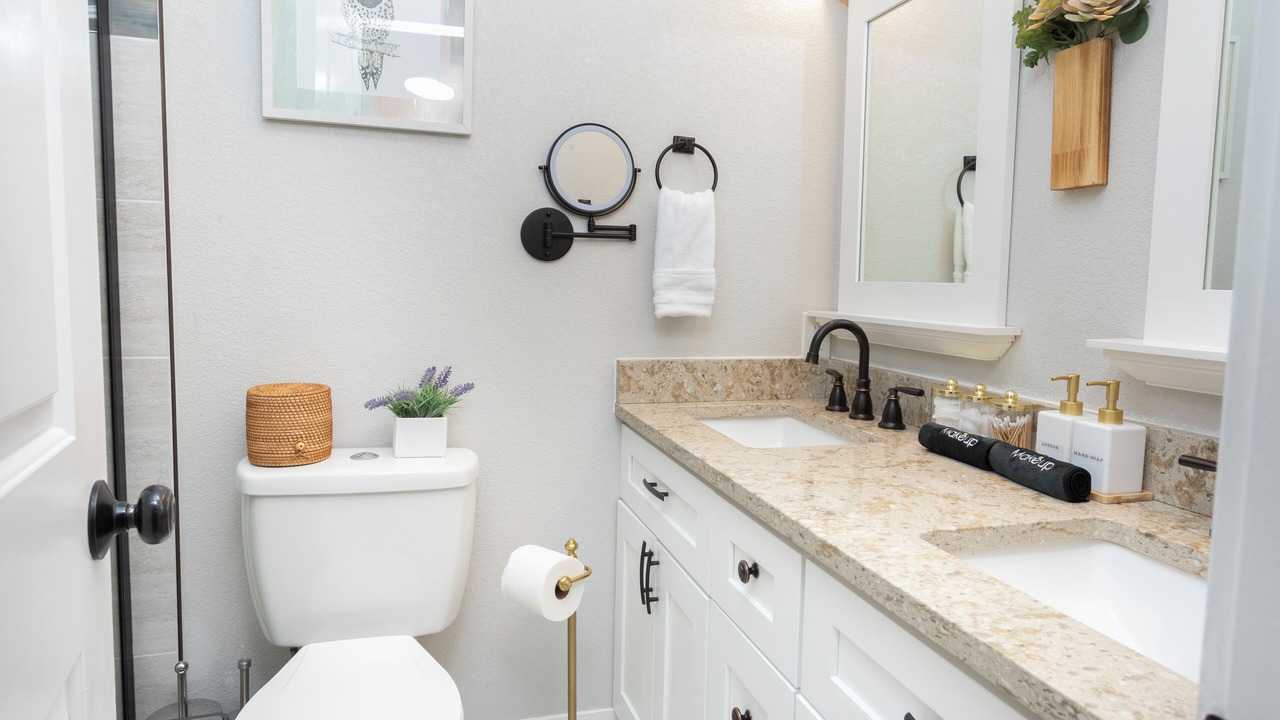 Photo of Bathroom in Allendale Area