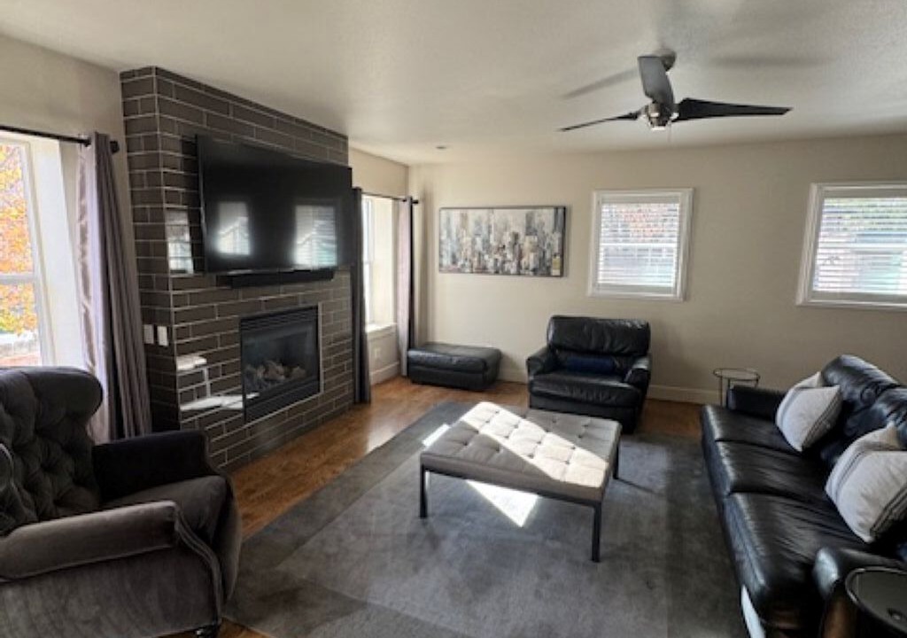 Photo of Livingroom in Hale