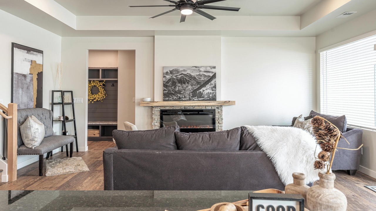 Photo of Livingroom in Grand Junction
