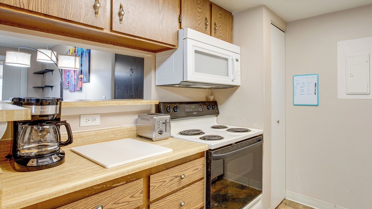 Photo of Kitchen in Aurora Highlands