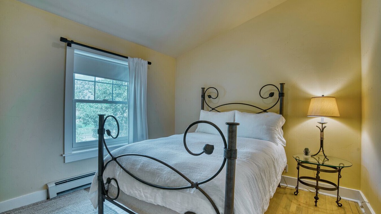 Photo of Bedroom in Wolcott