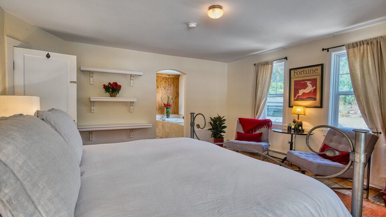 Photo of Bedroom in Wolcott