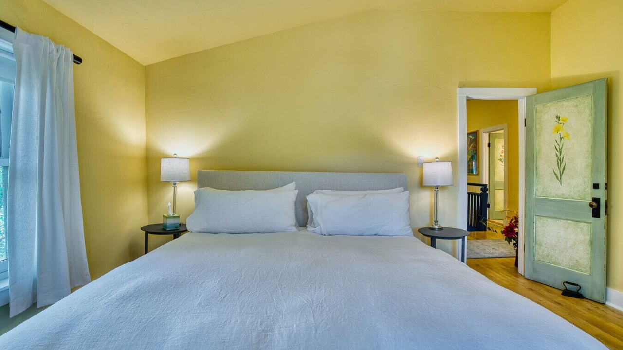 Photo of Bedroom in Wolcott