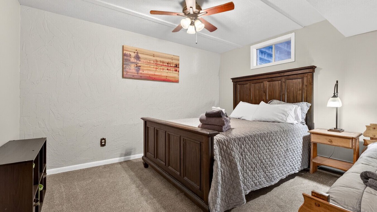 Photo of Bedroom in Idaho Springs