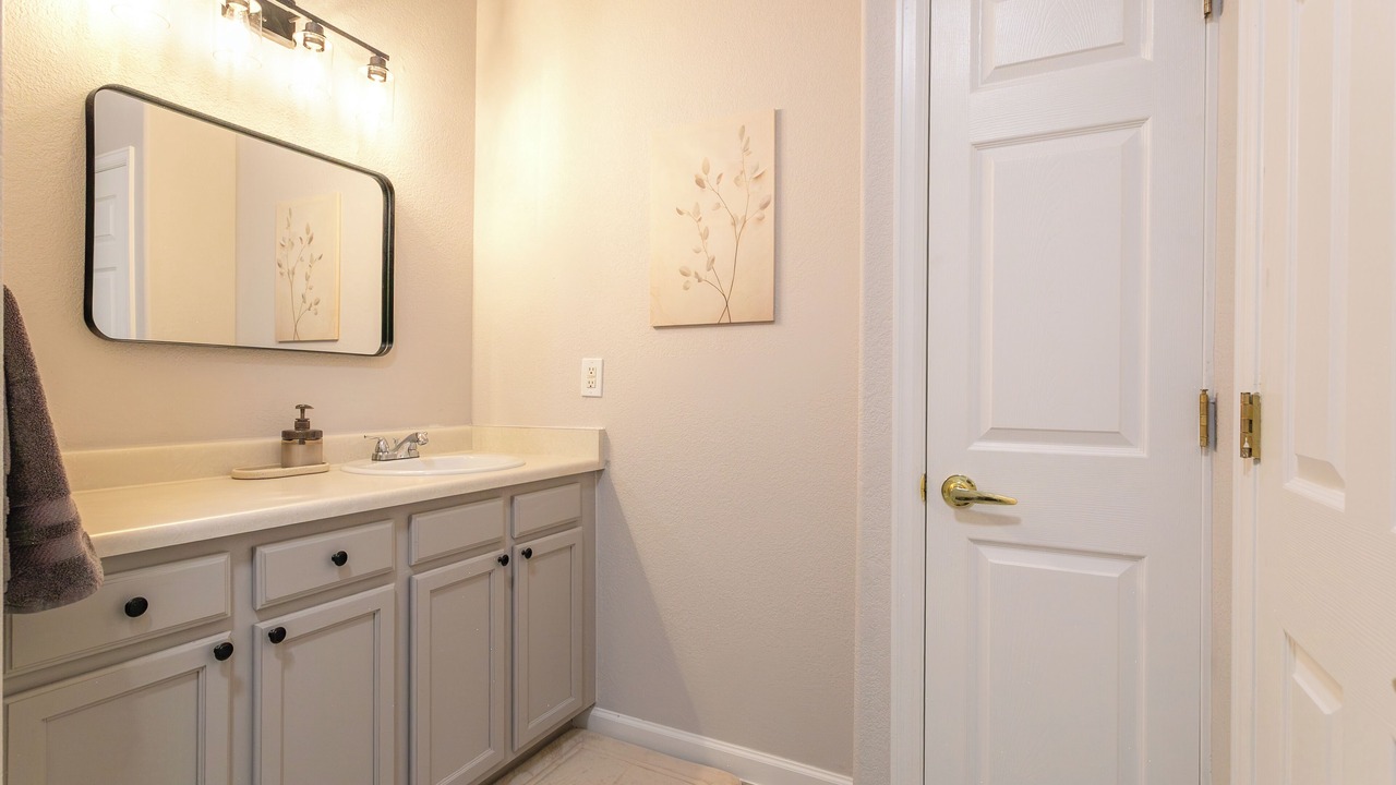 Photo of Bathroom in Aurora