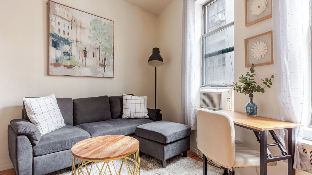 Photo of Livingroom in Bloomingdale
