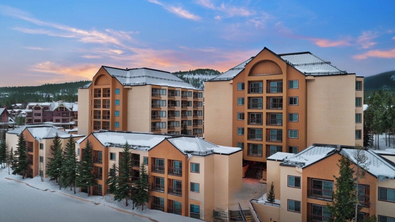 Photo of Outdoor in Peak 9