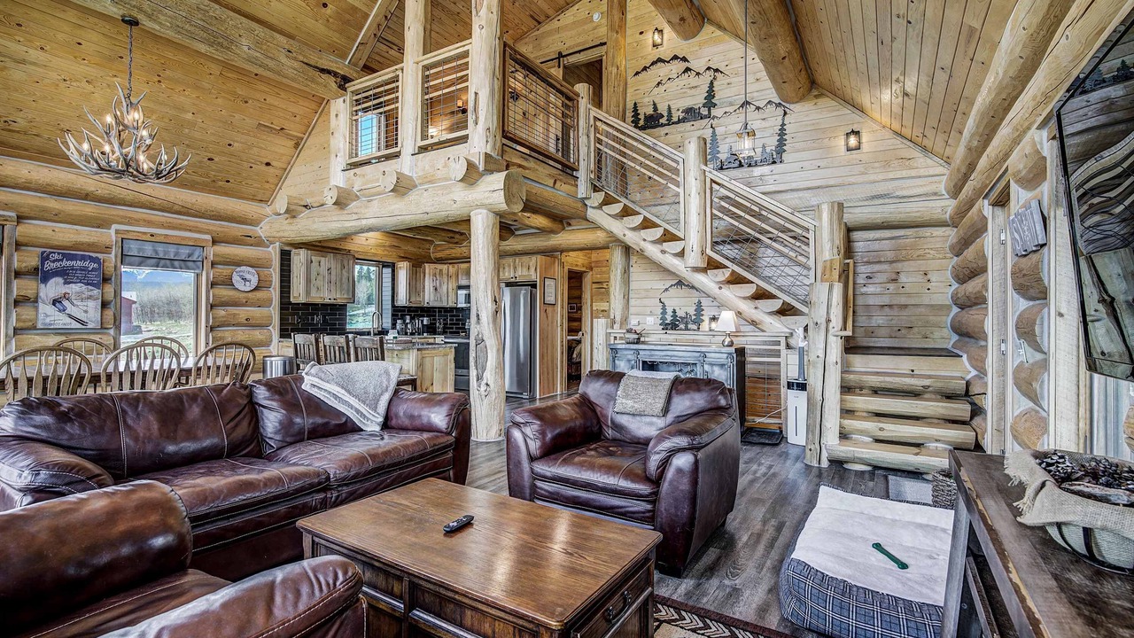 Photo of Livingroom in Fairplay