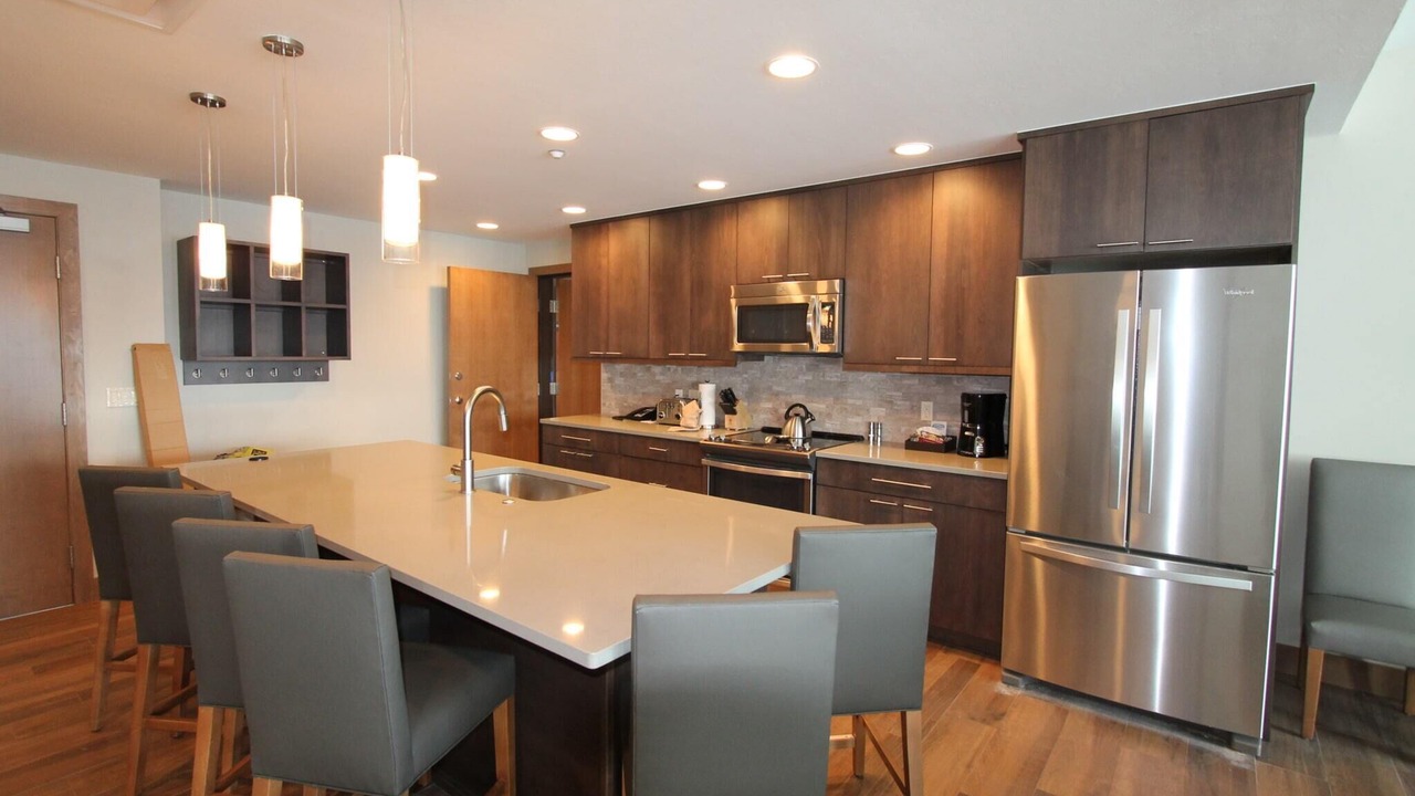 Photo of Kitchen in Peak 8