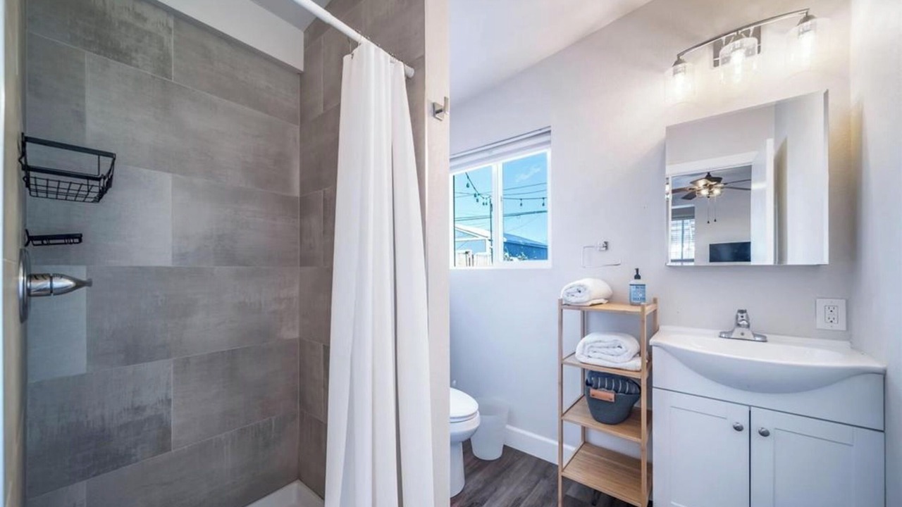 Photo of Bathroom in Cole