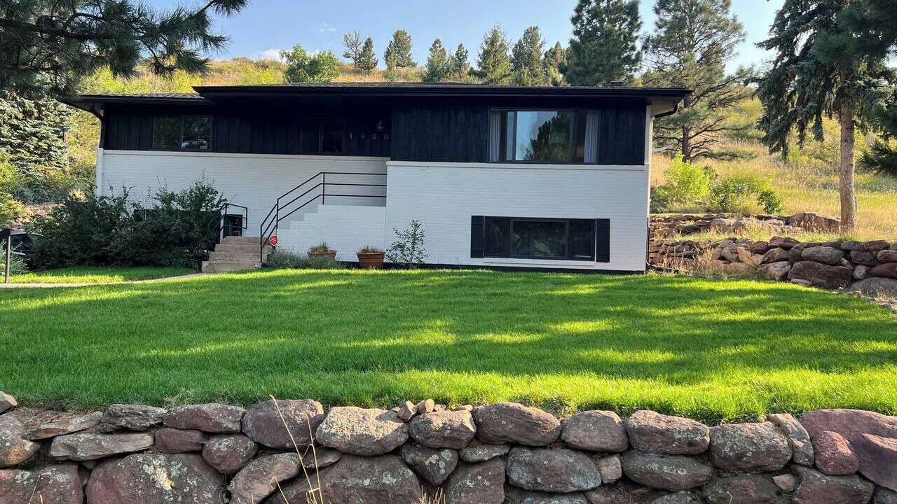 Photo of Outdoor in Highland Park