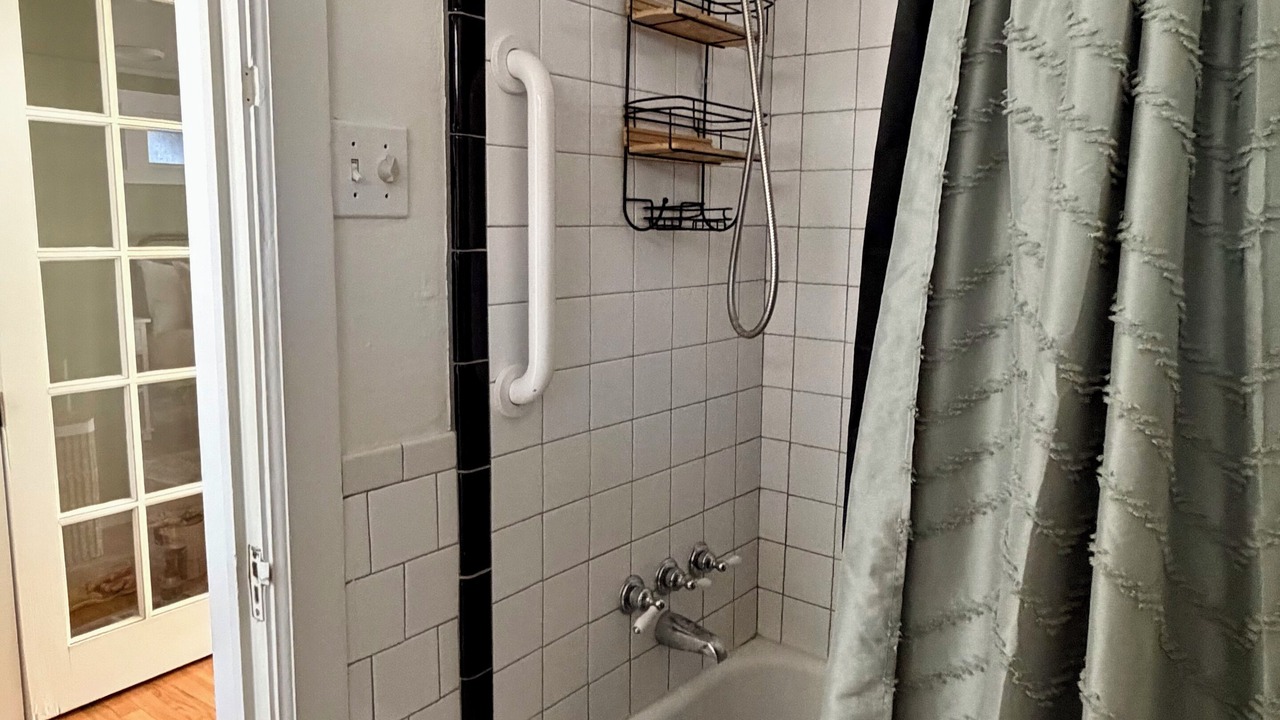 Photo of Bathroom in Cheyenne Canyon