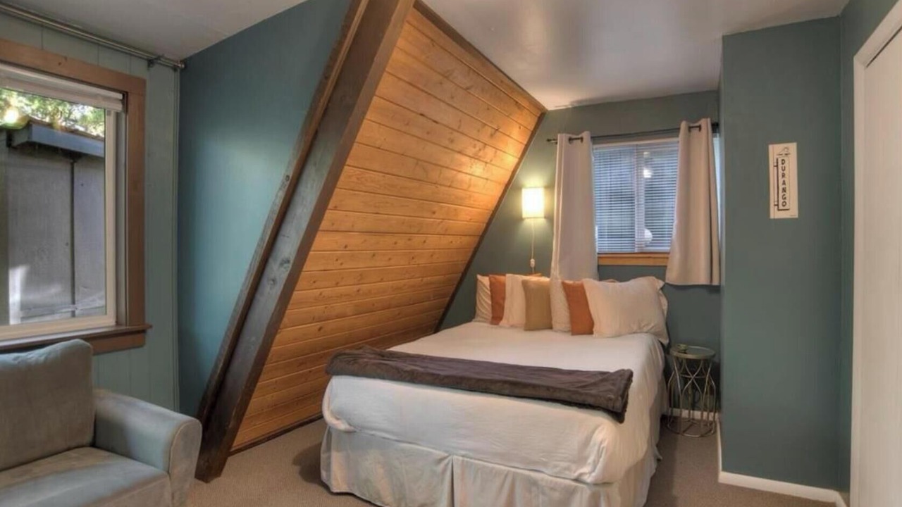 Photo of Bedroom in Forest Lakes
