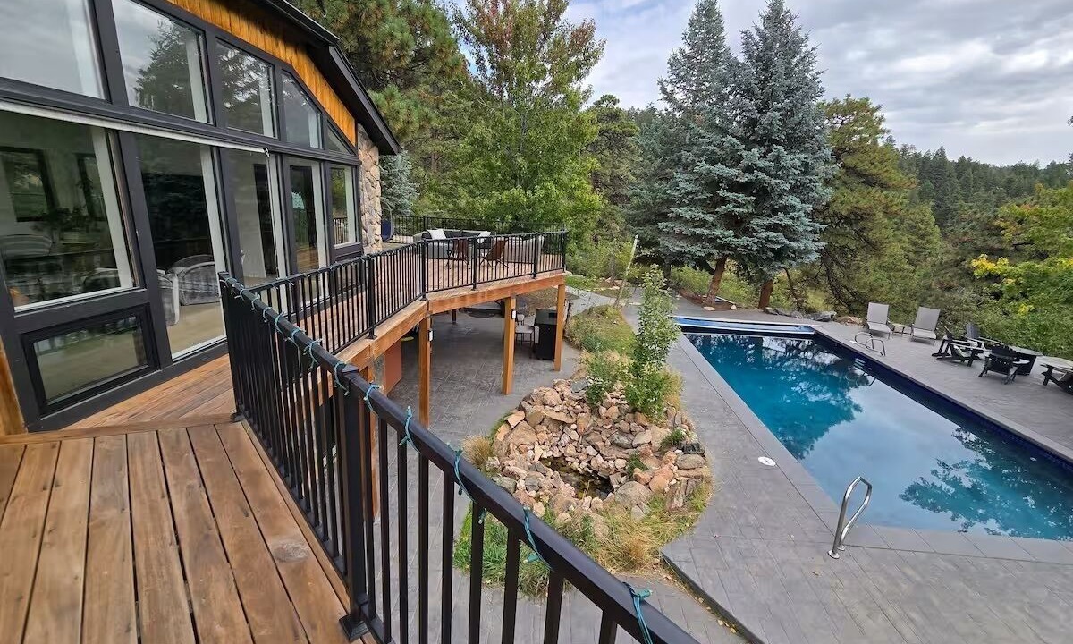 Photo of Outdoor in Indian Hills