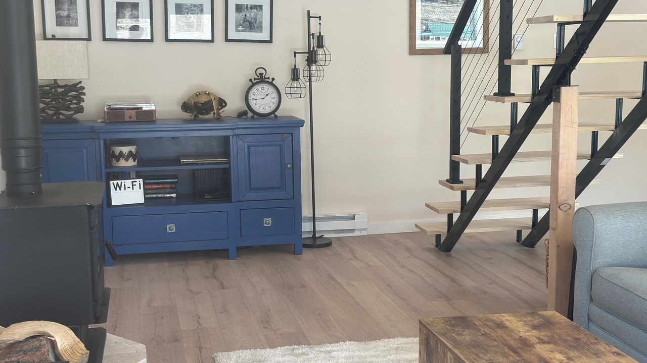 Photo of Livingroom in Evergreen