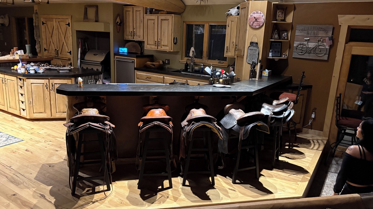 Photo of Kitchen in Evergreen Meadows
