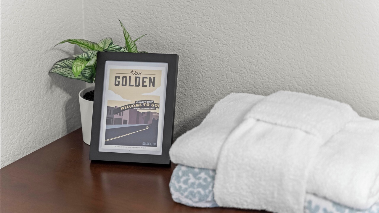 Photo of Others in Golden