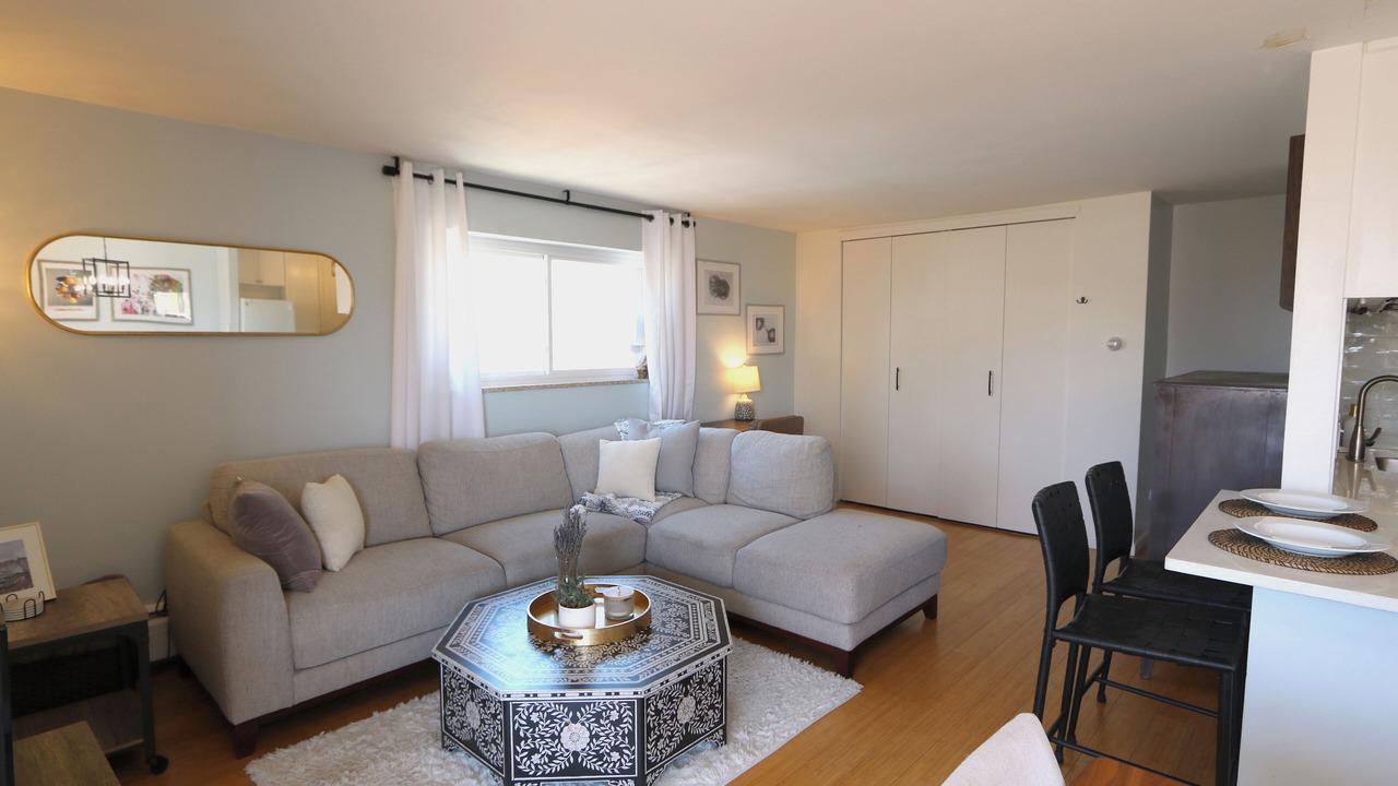 Photo of Livingroom in Capitol Hill