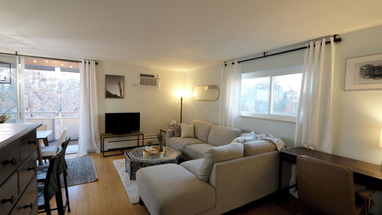 Photo of Livingroom in Capitol Hill