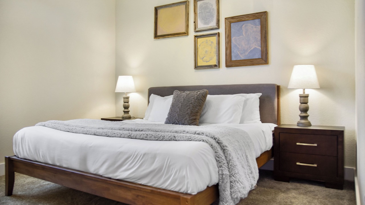 Photo of Bedroom in Old North End