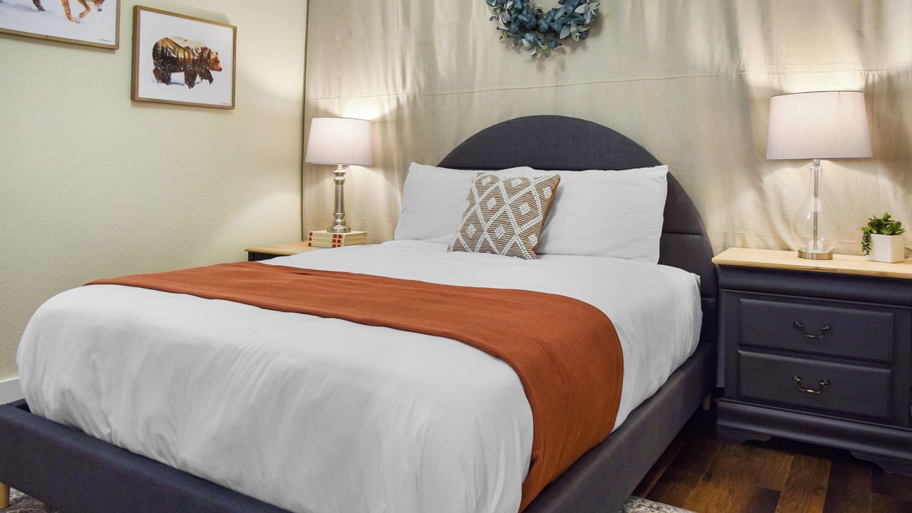 Photo of Bedroom in Old North End