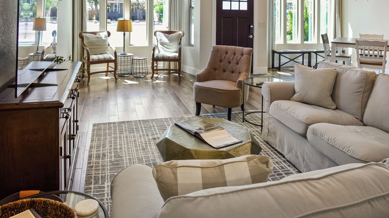 Photo of Livingroom in Old North End