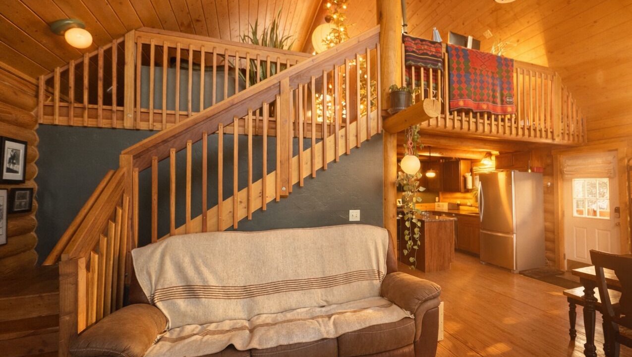 Photo of Livingroom in Valley of the Sun