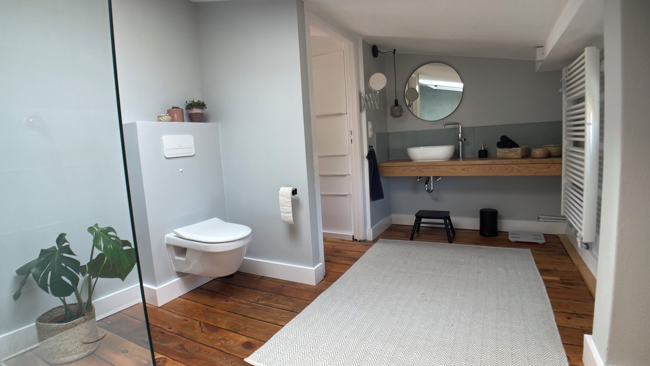 Photo of Bathroom in Lubeck City Centre