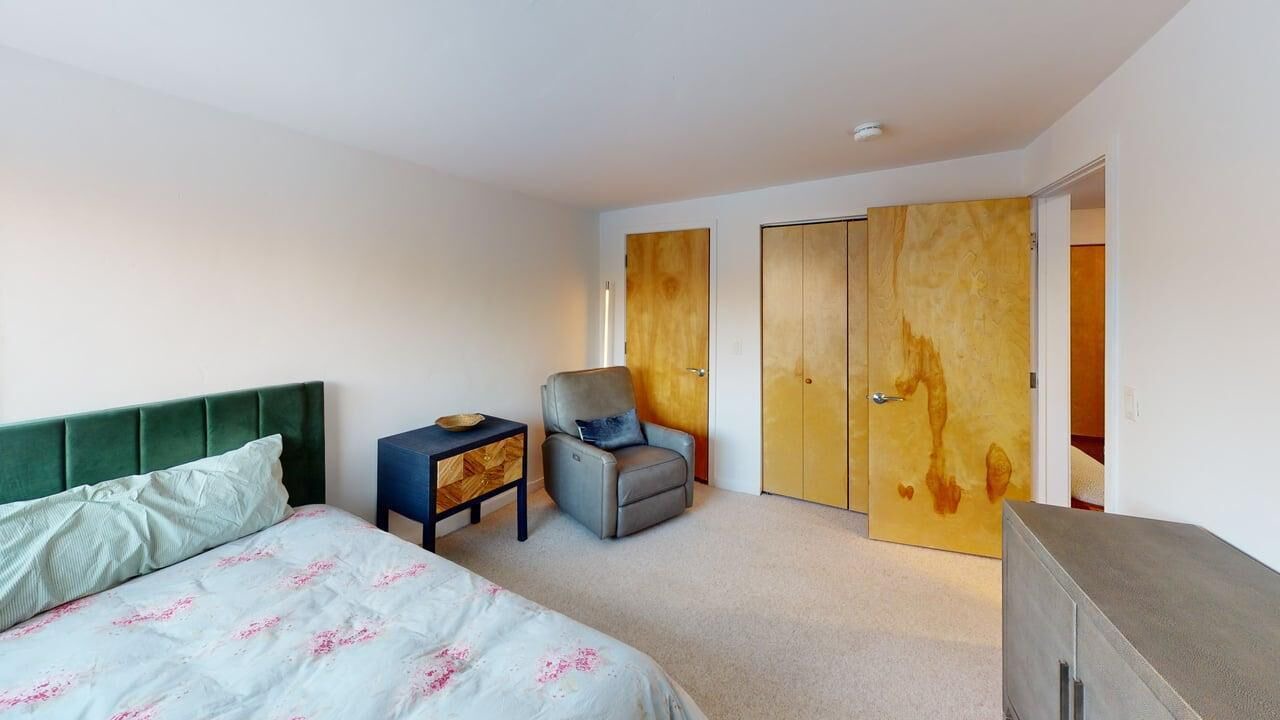 Photo of Bedroom in Edwards