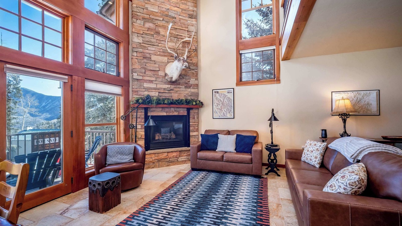 Photo of Livingroom in Purgatory