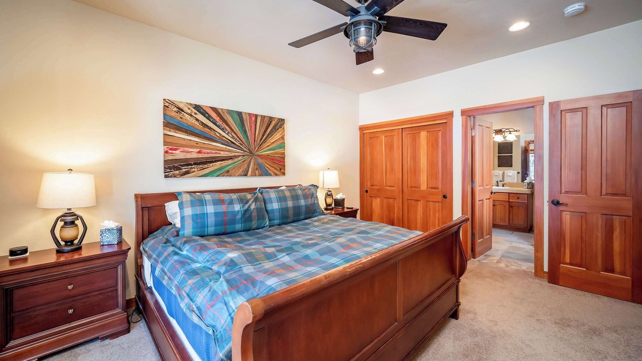 Photo of Bedroom in Purgatory