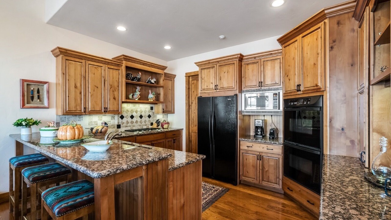 Photo of Kitchen in Highland Meadows