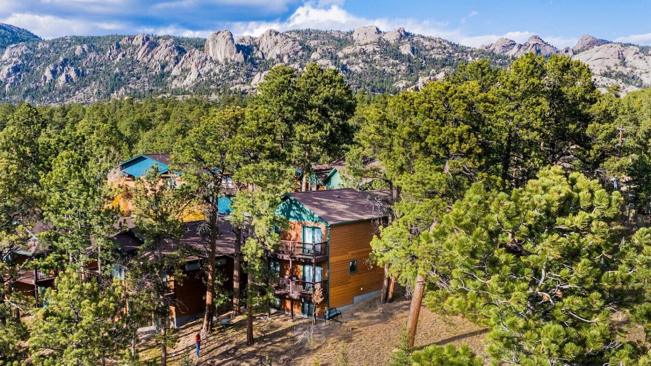 Photo of Outdoor in Stanley Hills