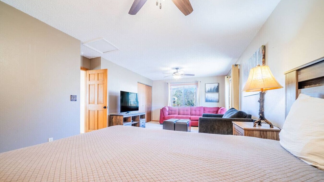 Photo of Bedroom in Carriage Hills