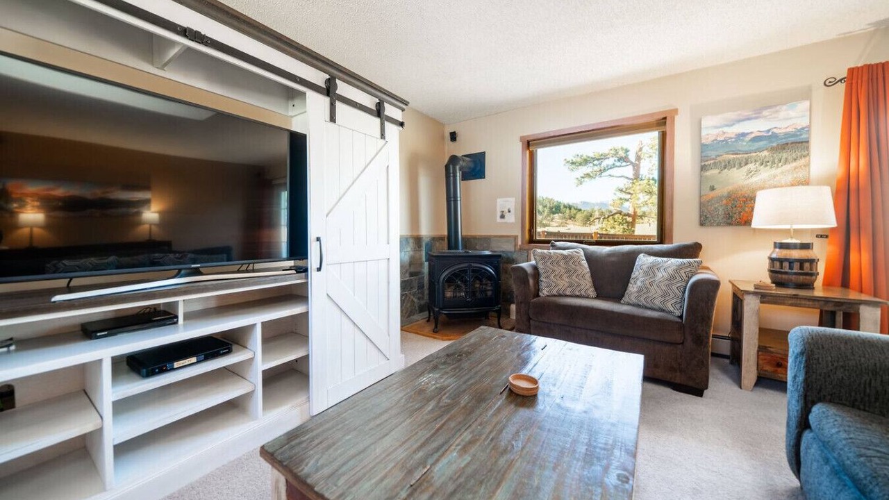 Photo of Livingroom in Carriage Hills
