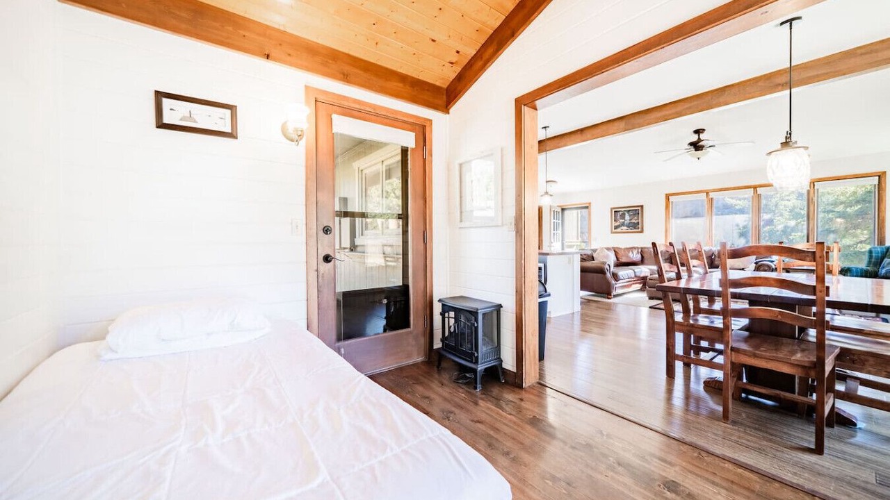 Photo of Bedroom in Carriage Hills