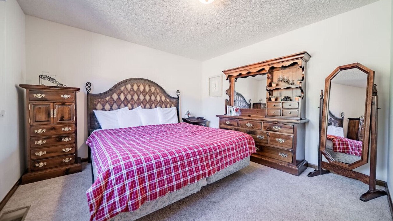 Photo of Bedroom in Carriage Hills