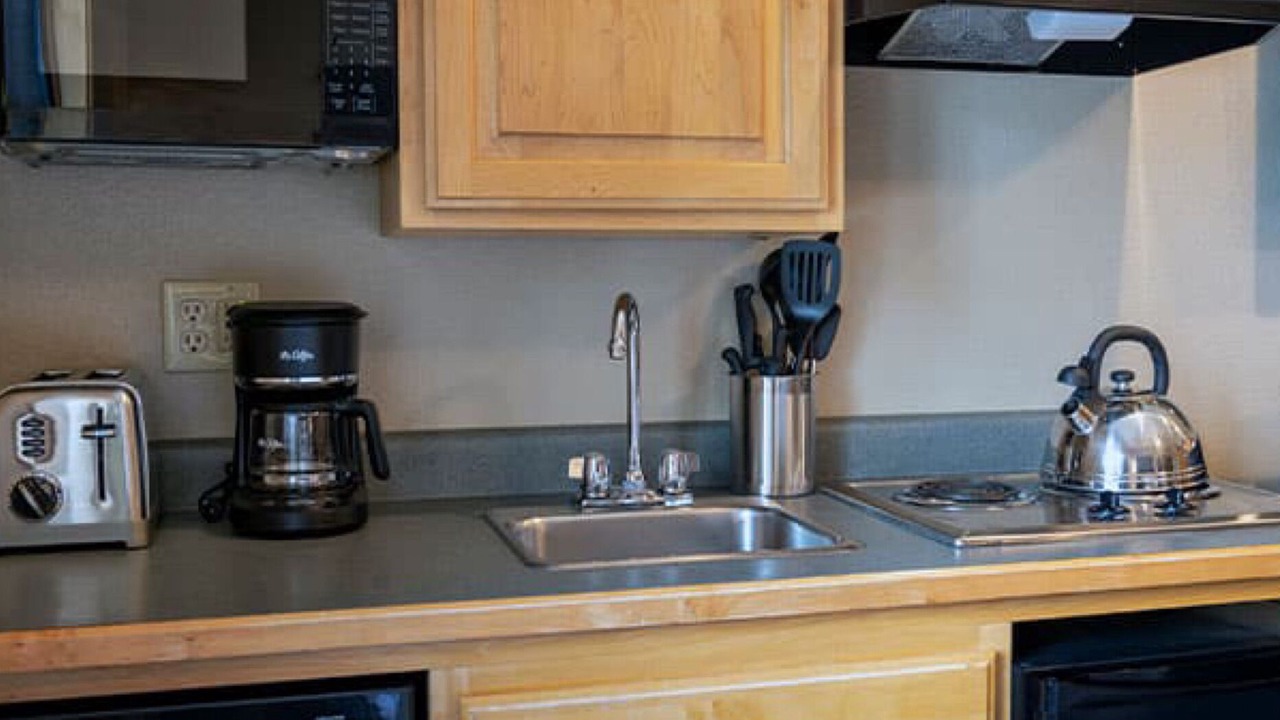 Photo of Kitchen in Four O'Clock