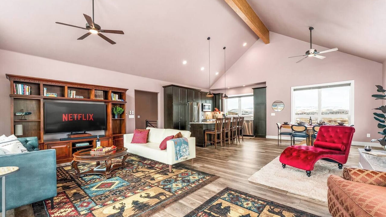 Photo of Livingroom in Grand Elk Ranch