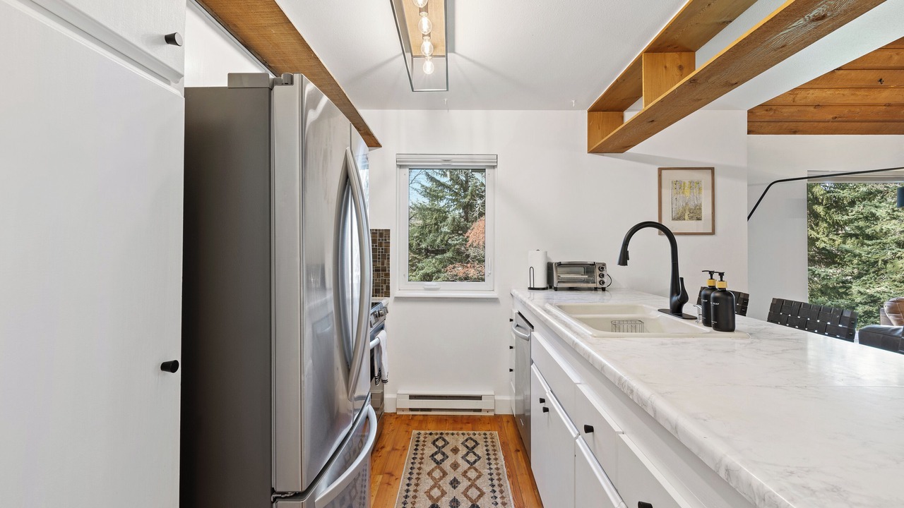 Photo of Kitchen in Edwards