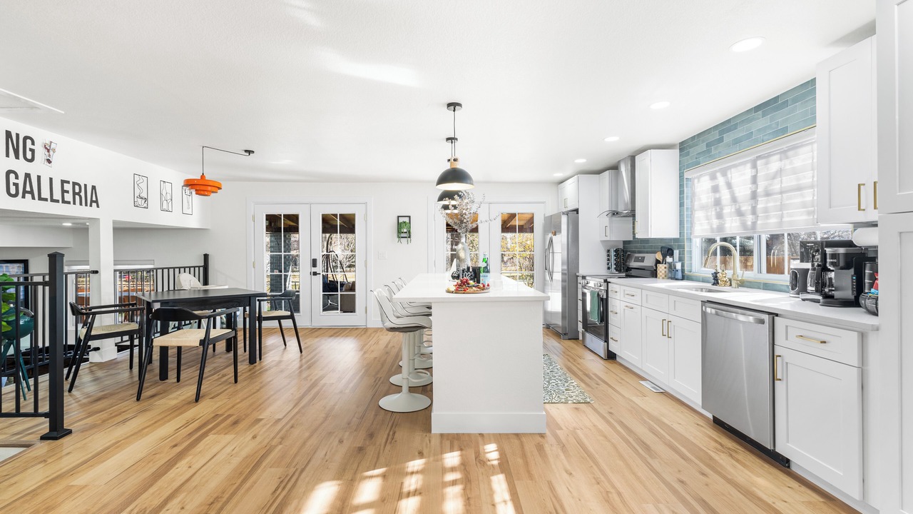 Photo of Kitchen in Club Crest