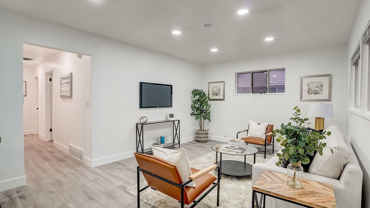 Photo of Livingroom in Twin Lakes