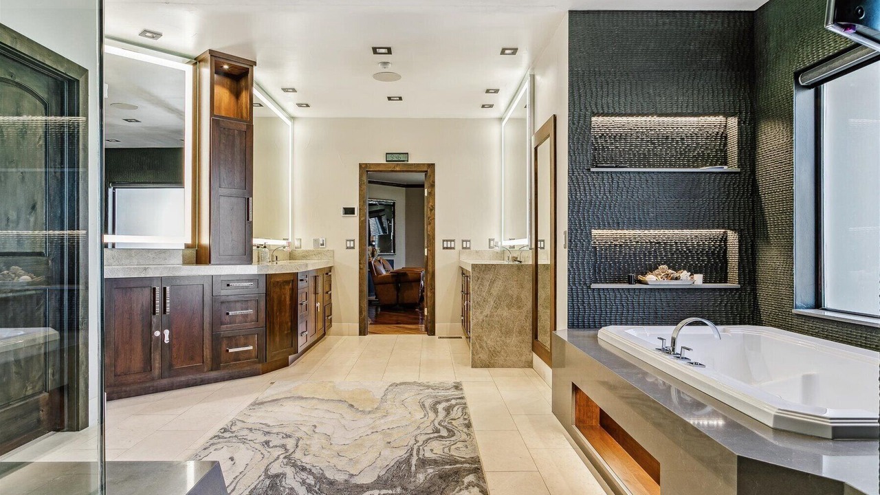 Photo of Bathroom in Foxfield